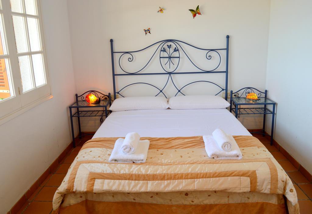 Blanca Paloma - Holiday House Villa Tossa de Mar Ruang foto