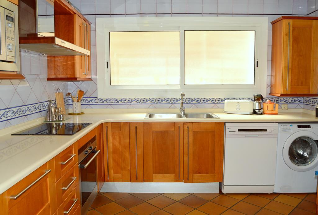 Blanca Paloma - Holiday House Villa Tossa de Mar Ruang foto